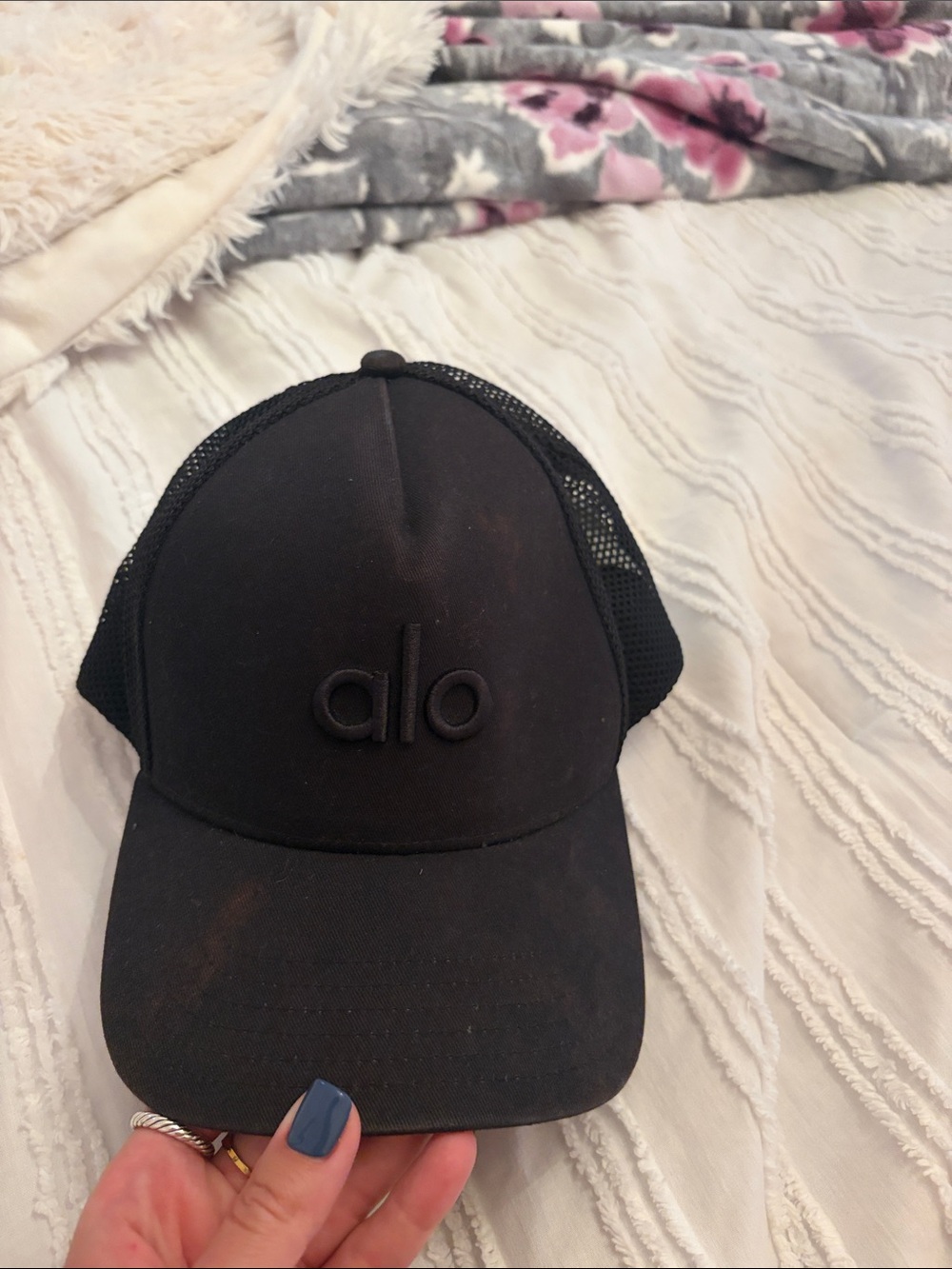ALO Yoga Black Trucker Cap - Embroidered Logo